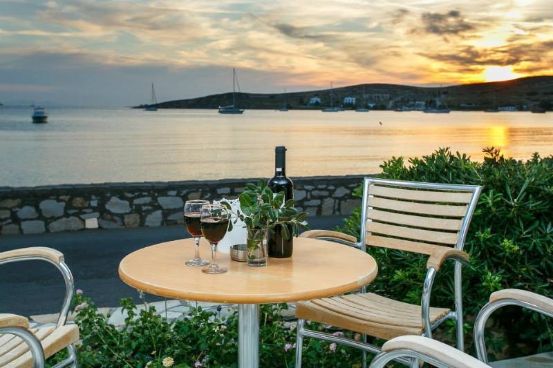 Alkyon Hotel Páros Eksteriør billede